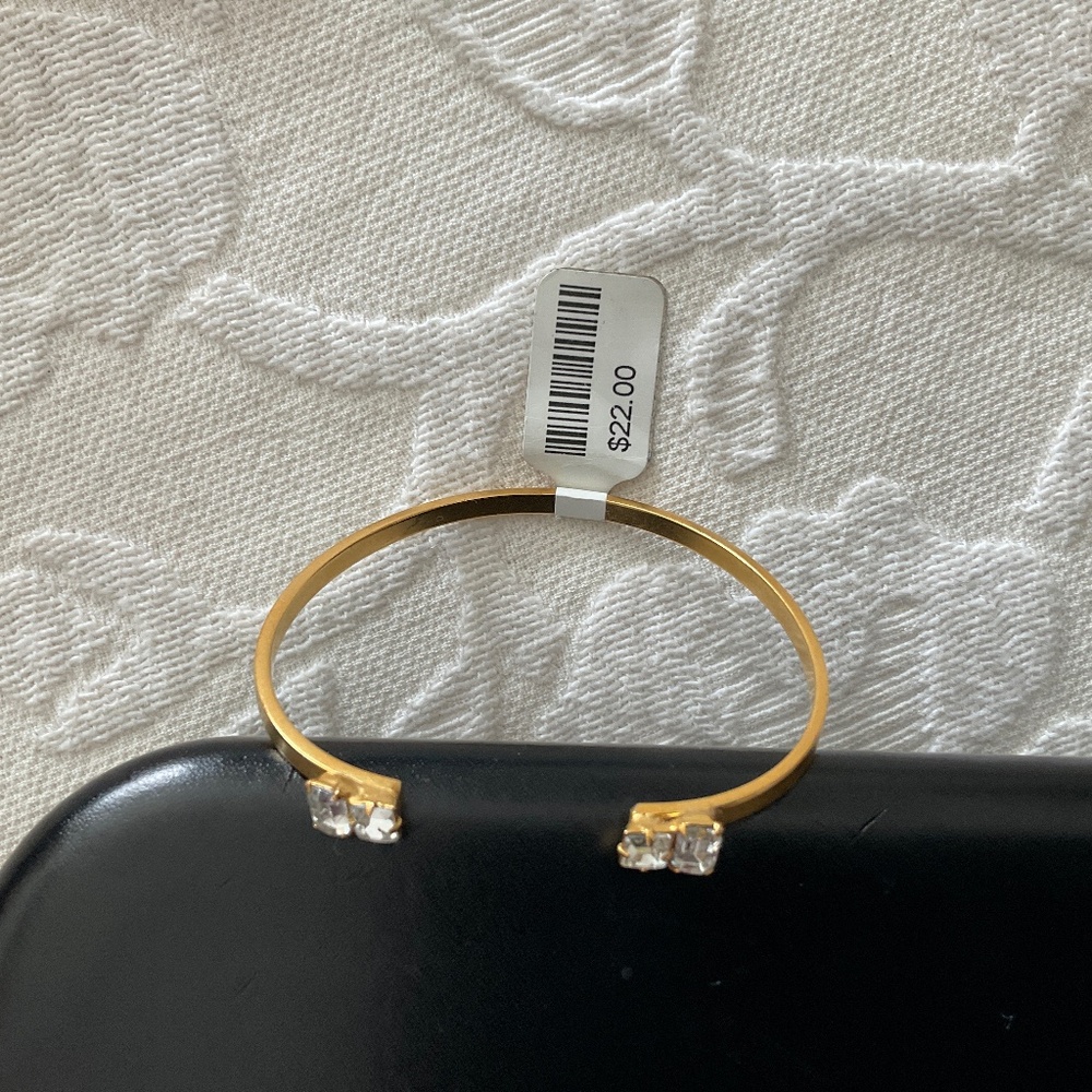 Bracelet